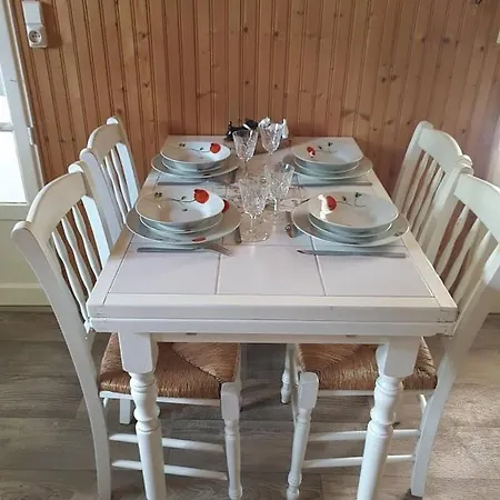Holiday home Les Hortensias *